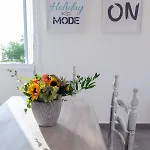 Tikay Apts Ajia Napa