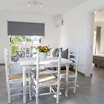 Tikay Apts Ajia Napa