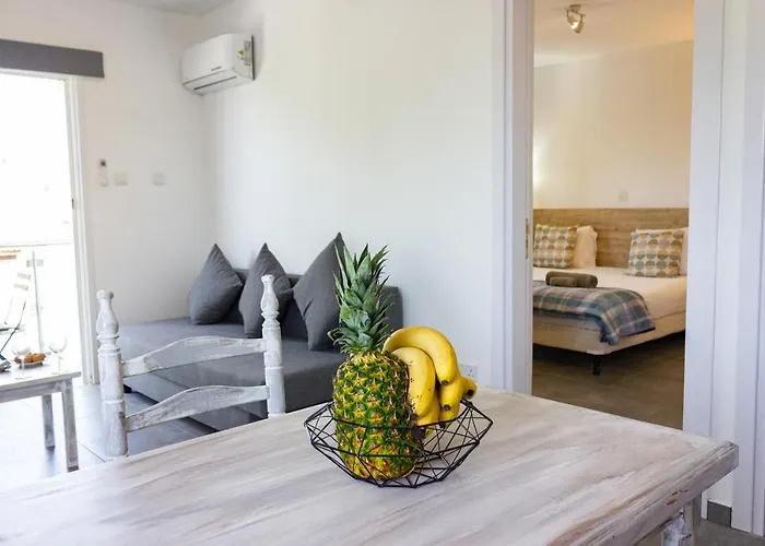 Tikay Apts Апартаменты