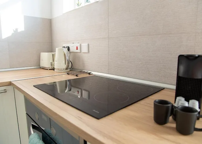 Tikay Apts Апартаменты