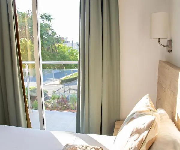 Tikay Apts Апартаменты *