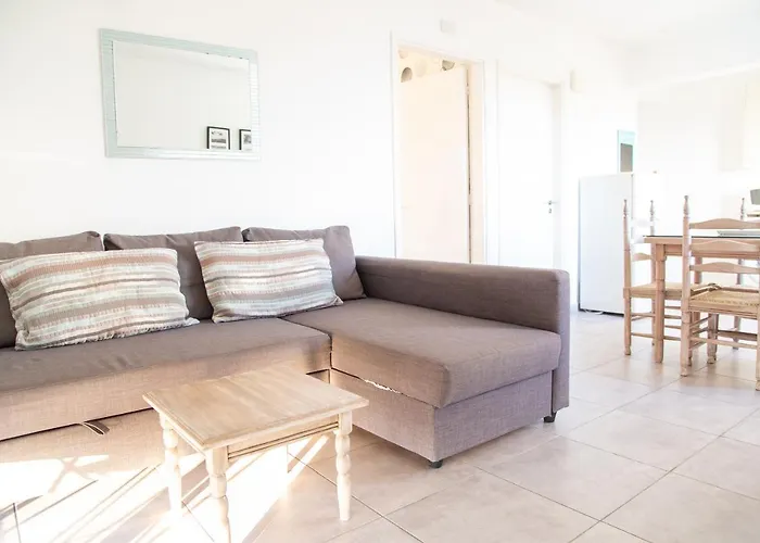 Tikay Apts Апартаменты